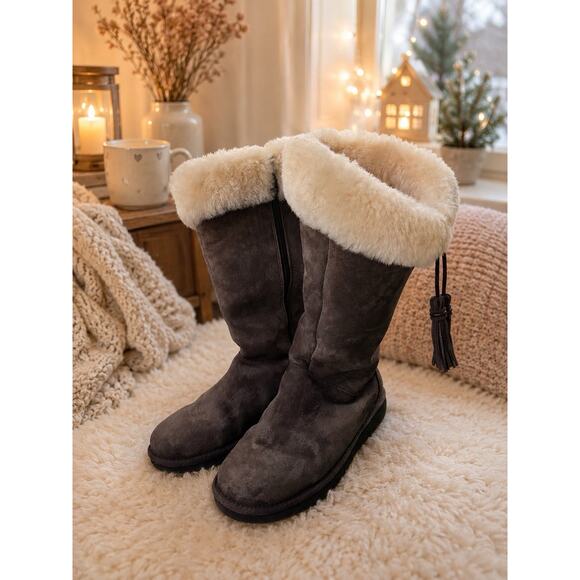 UGG Shoes - UGG Plumdale Tassel Tall Genuine Sheepskin Boots Sz 8 Zip Espresso Suede 1894